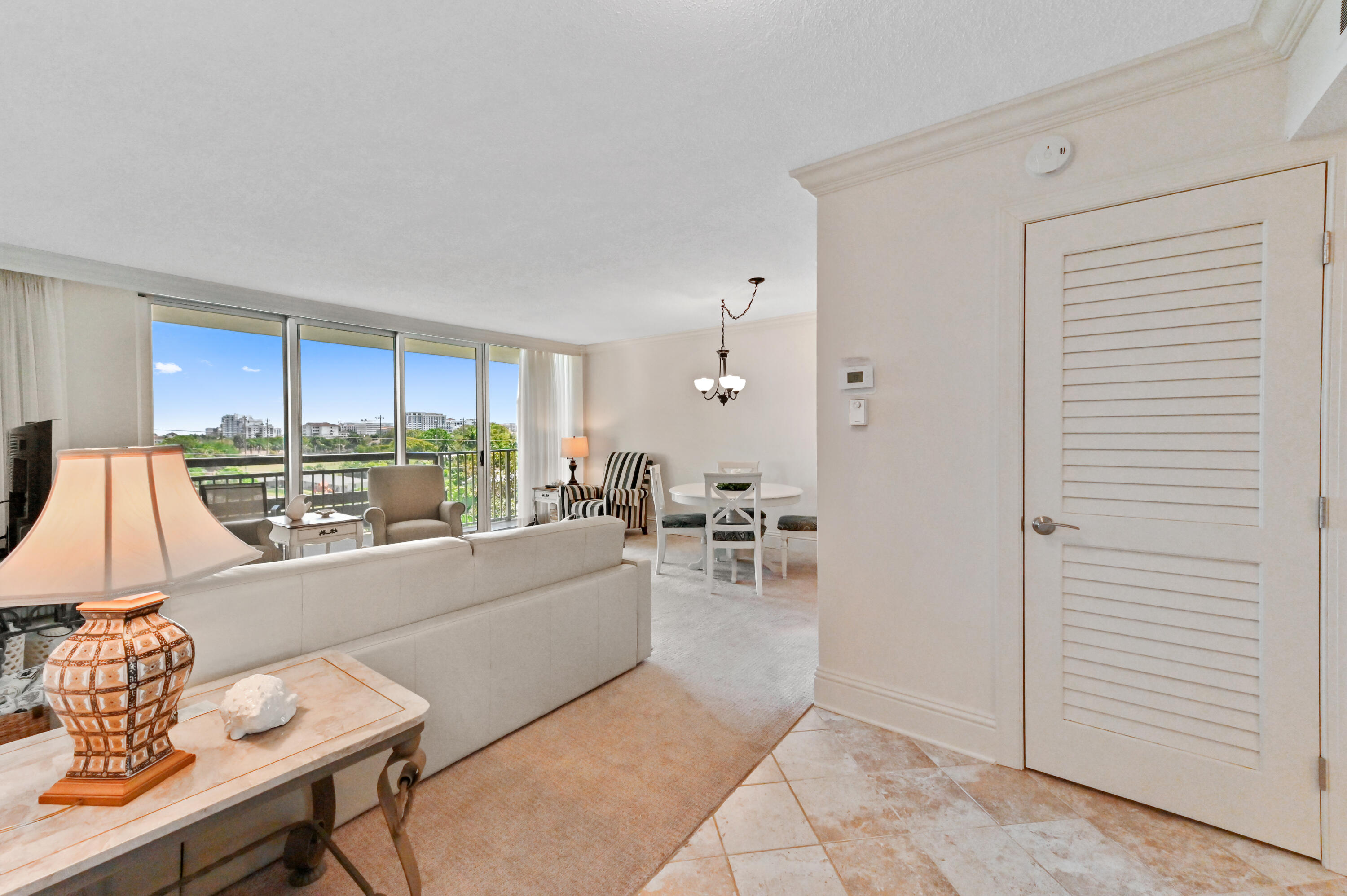 555 NW 4th 5180 Avenue 5180