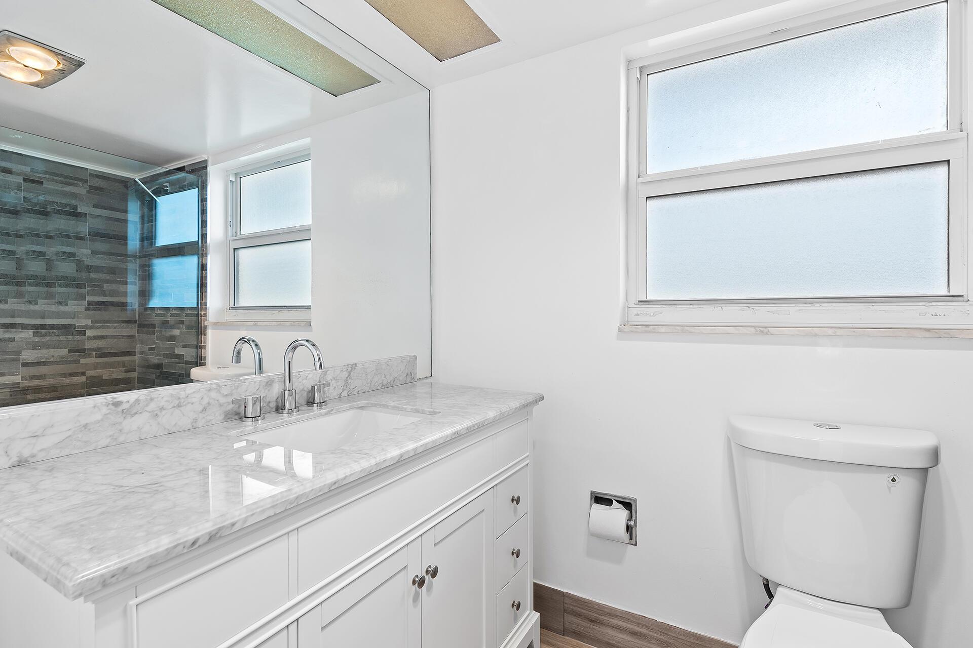 3200 N Palm Aire Drive 901