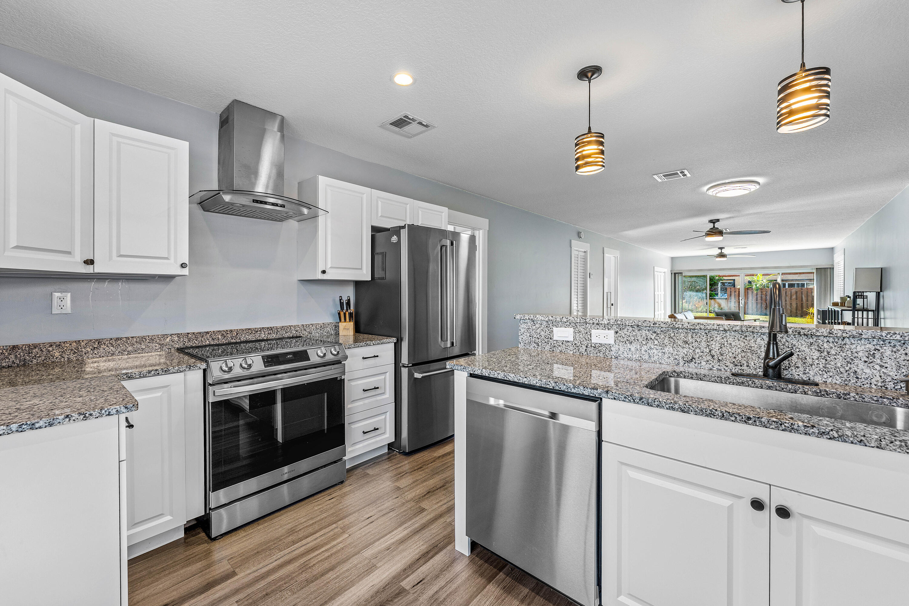 506 SE 27th Lane, Boynton Beach