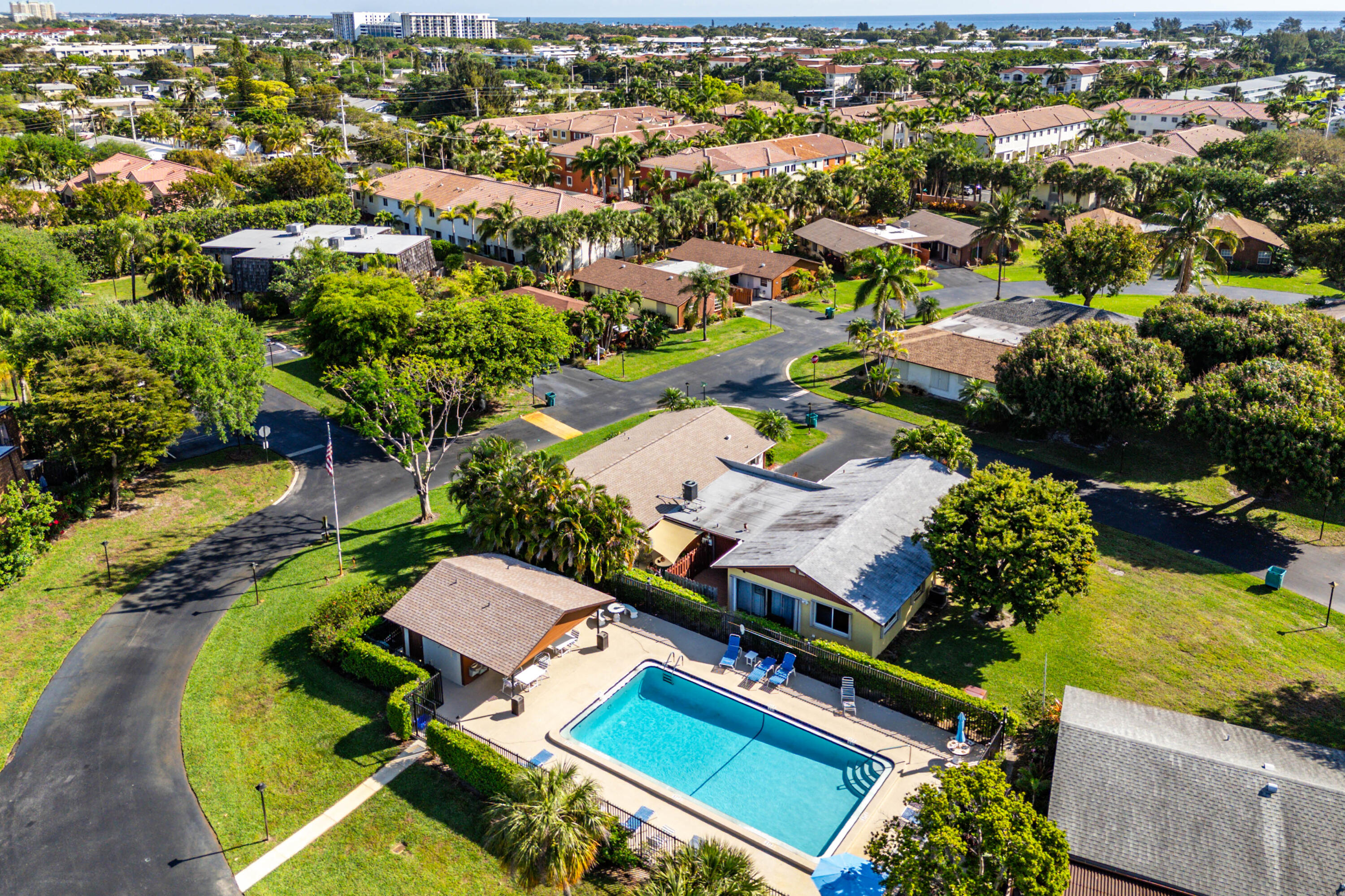 506 SE 27th Lane, Boynton Beach