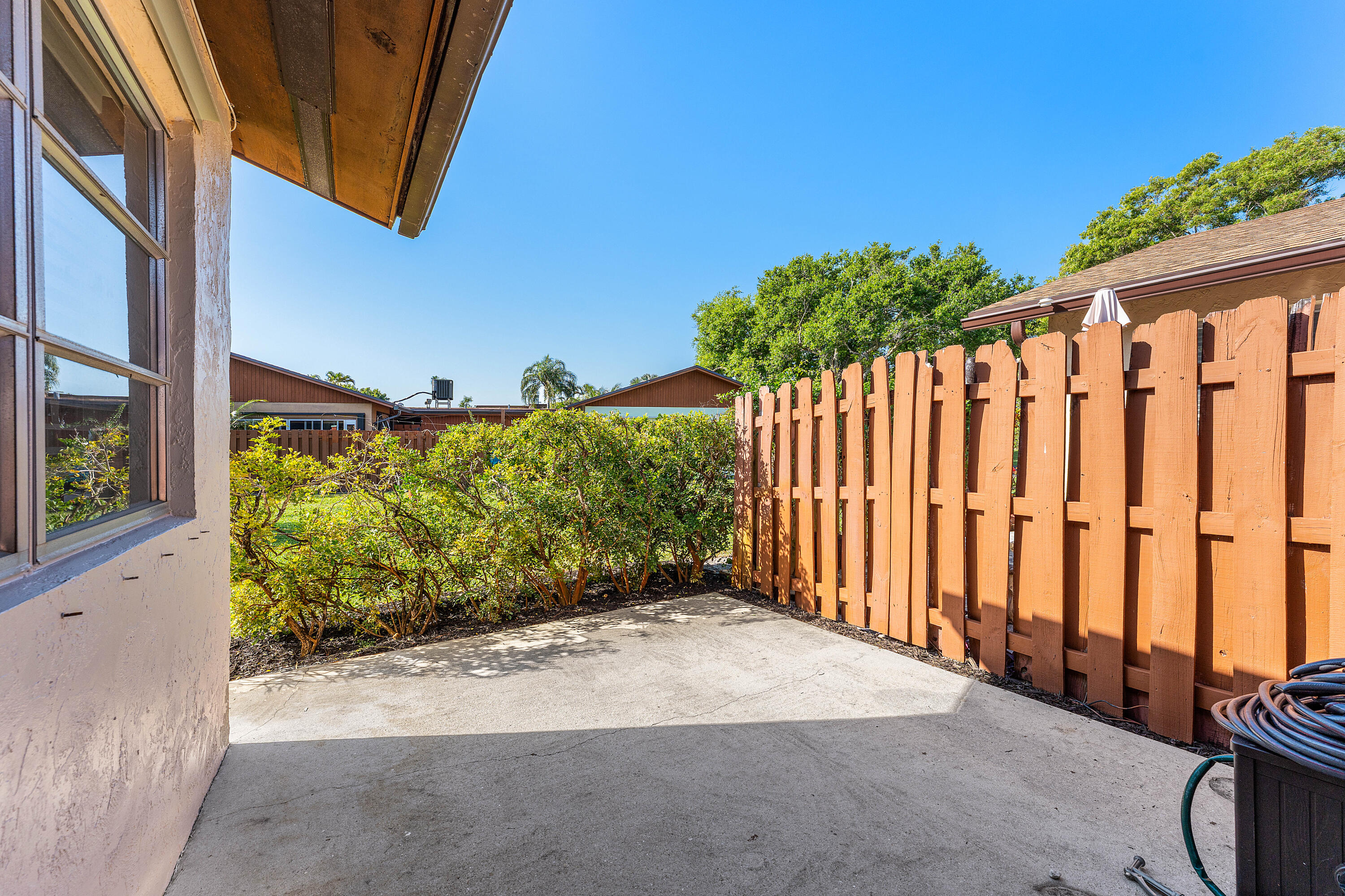 506 SE 27th Lane, Boynton Beach