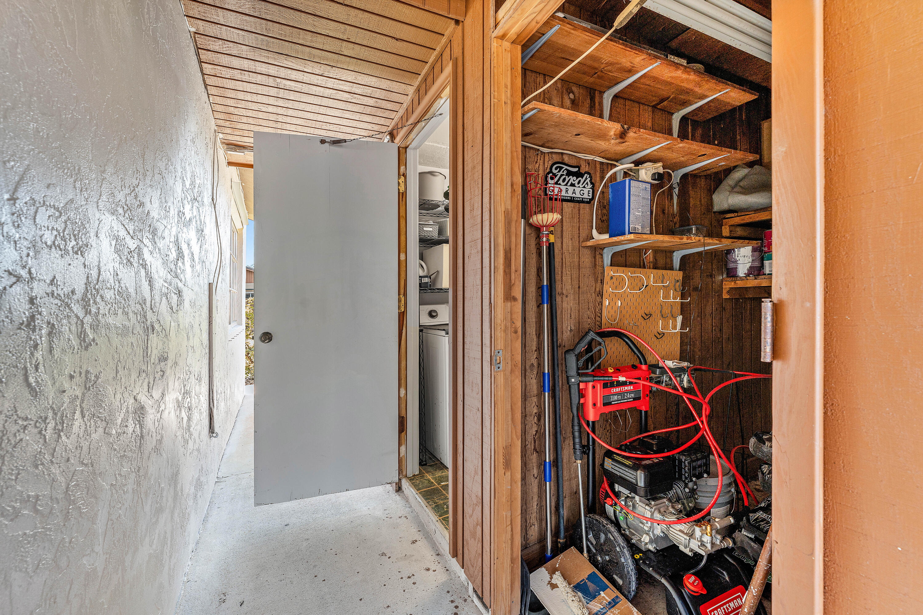 506 SE 27th Lane, Boynton Beach