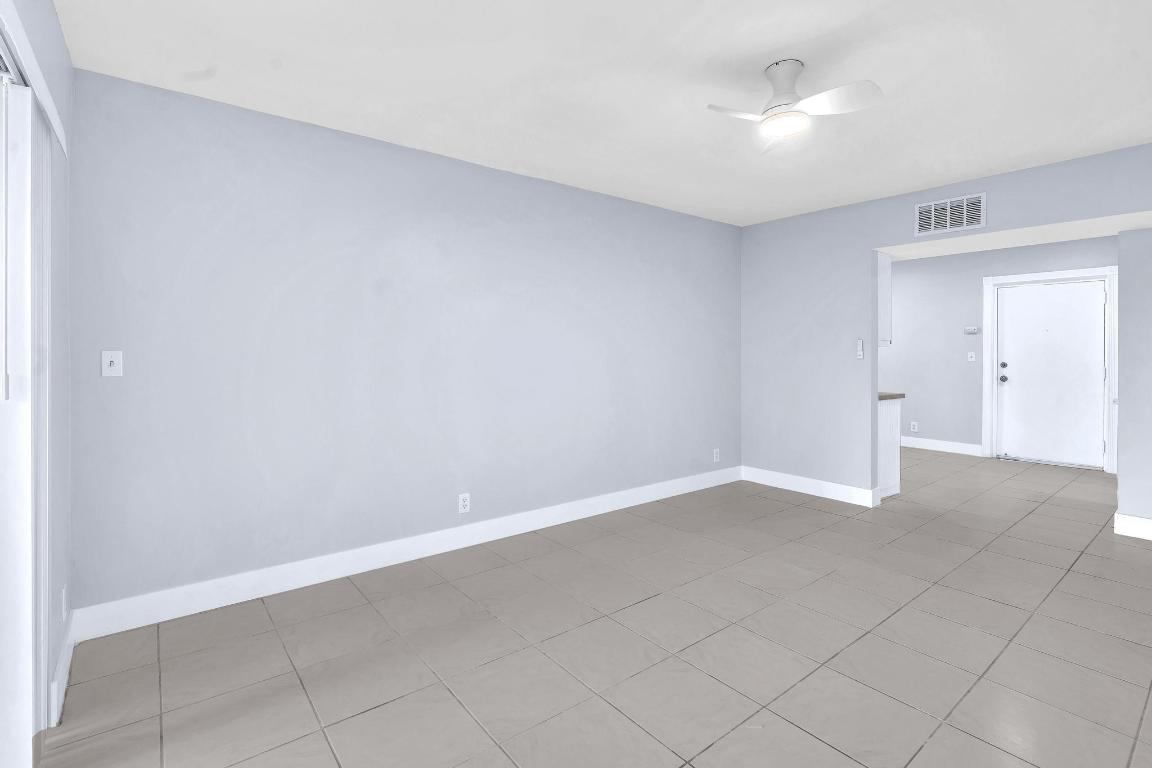 450 NW 20th Street 312, Boca Raton Unit: 312