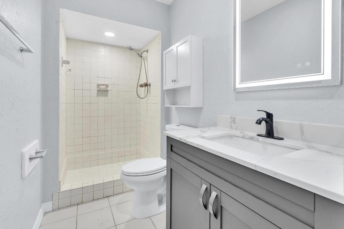 450 NW 20th Street 312, Boca Raton Unit: 312