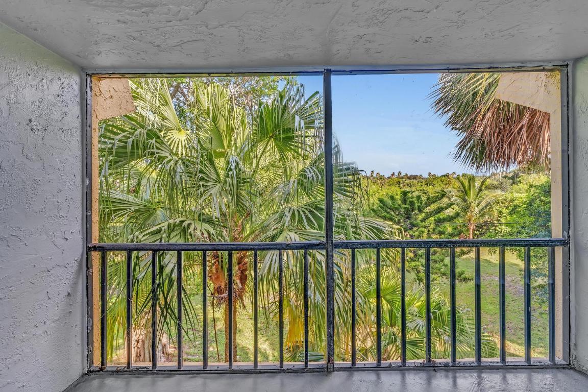 450 NW 20th Street 312, Boca Raton Unit: 312