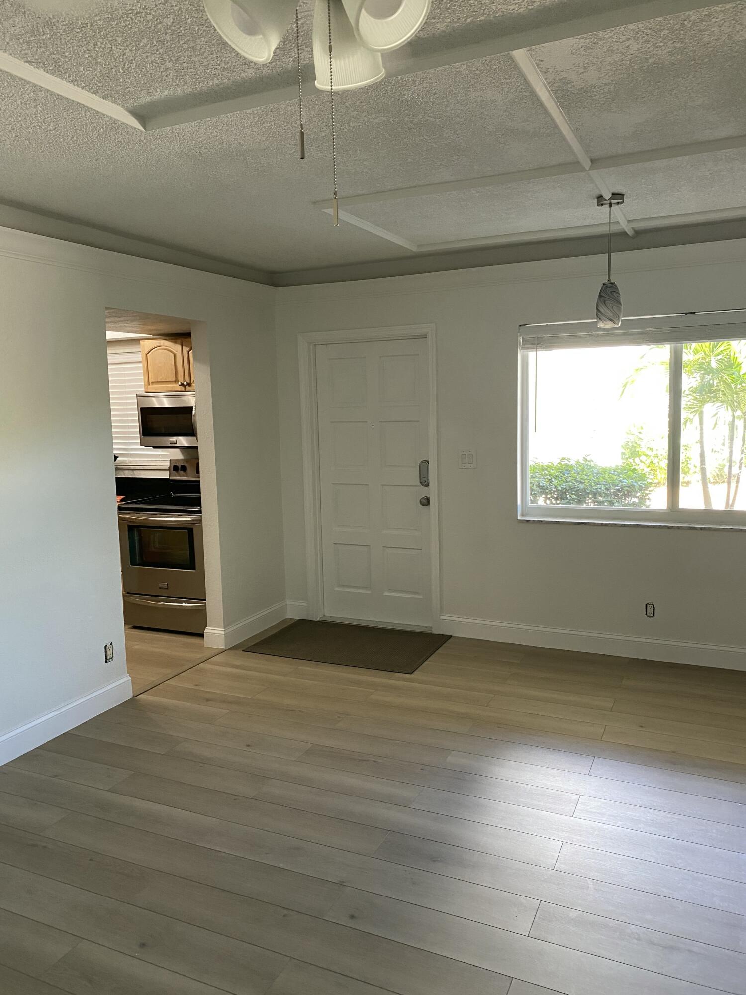 118 Yacht Club Drive 2