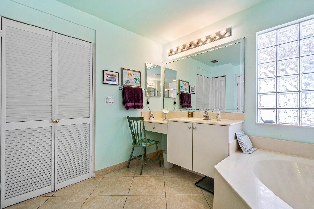 7557 Lake Harbor Terrace