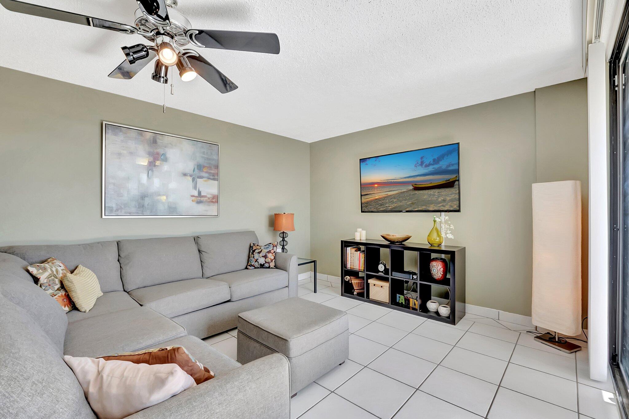 825 Egret Circle, 511, Delray Beach Unit: 511