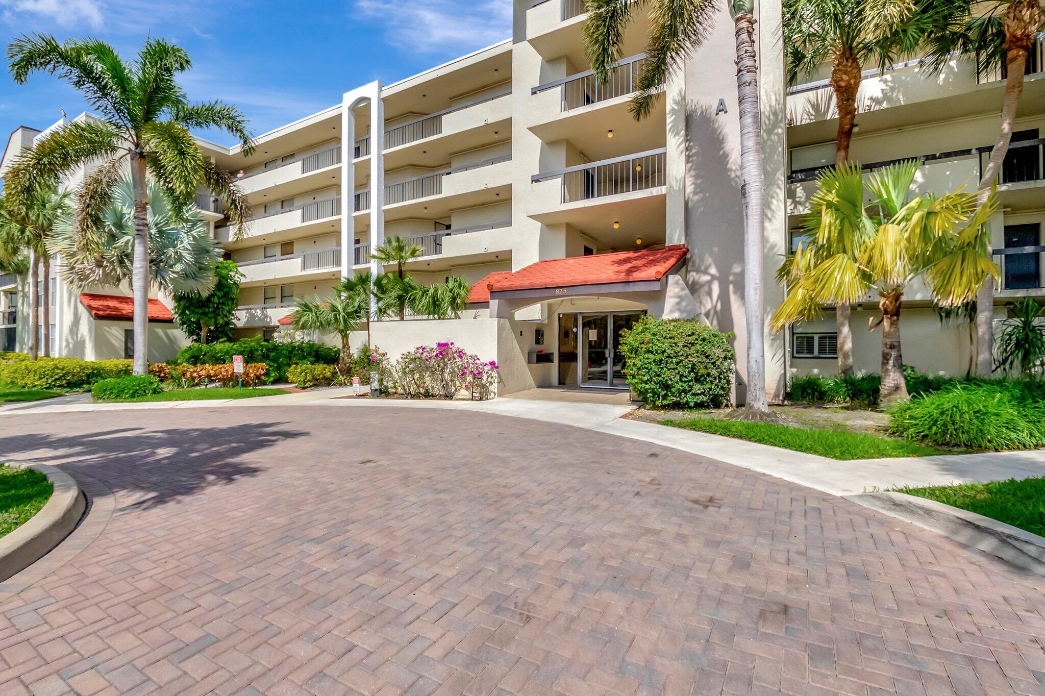 825 Egret Circle, 511, Delray Beach Unit: 511