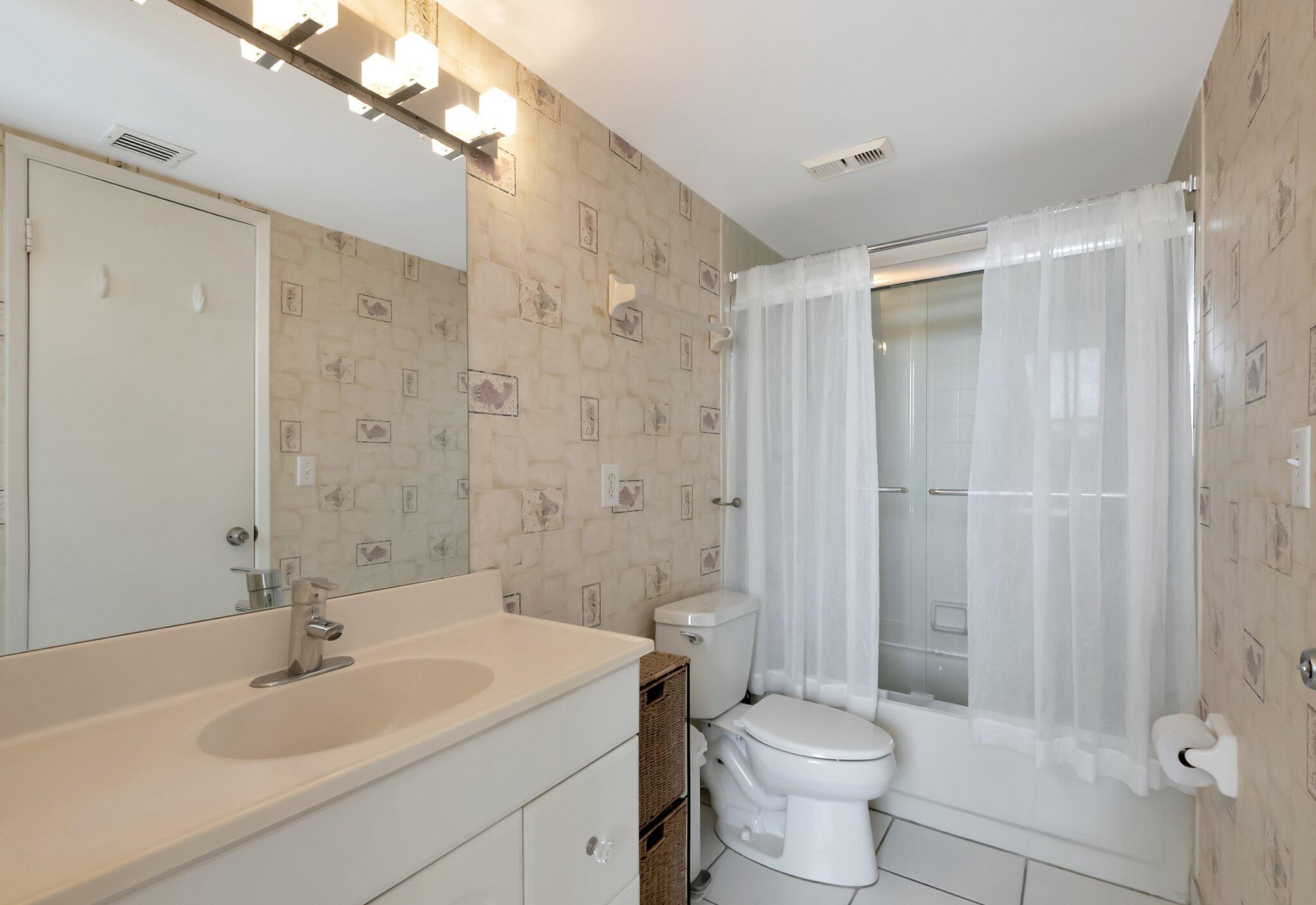 825 Egret Circle, 511, Delray Beach Unit: 511