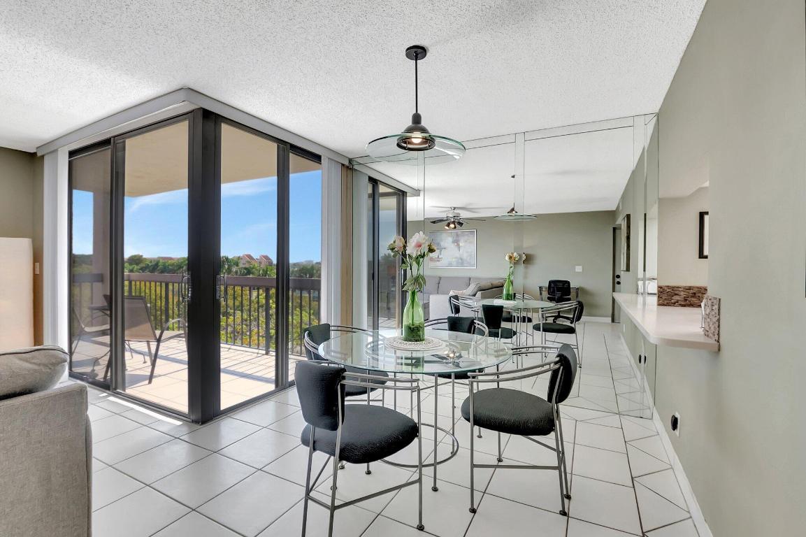 825 Egret Circle, 511, Delray Beach Unit: 511