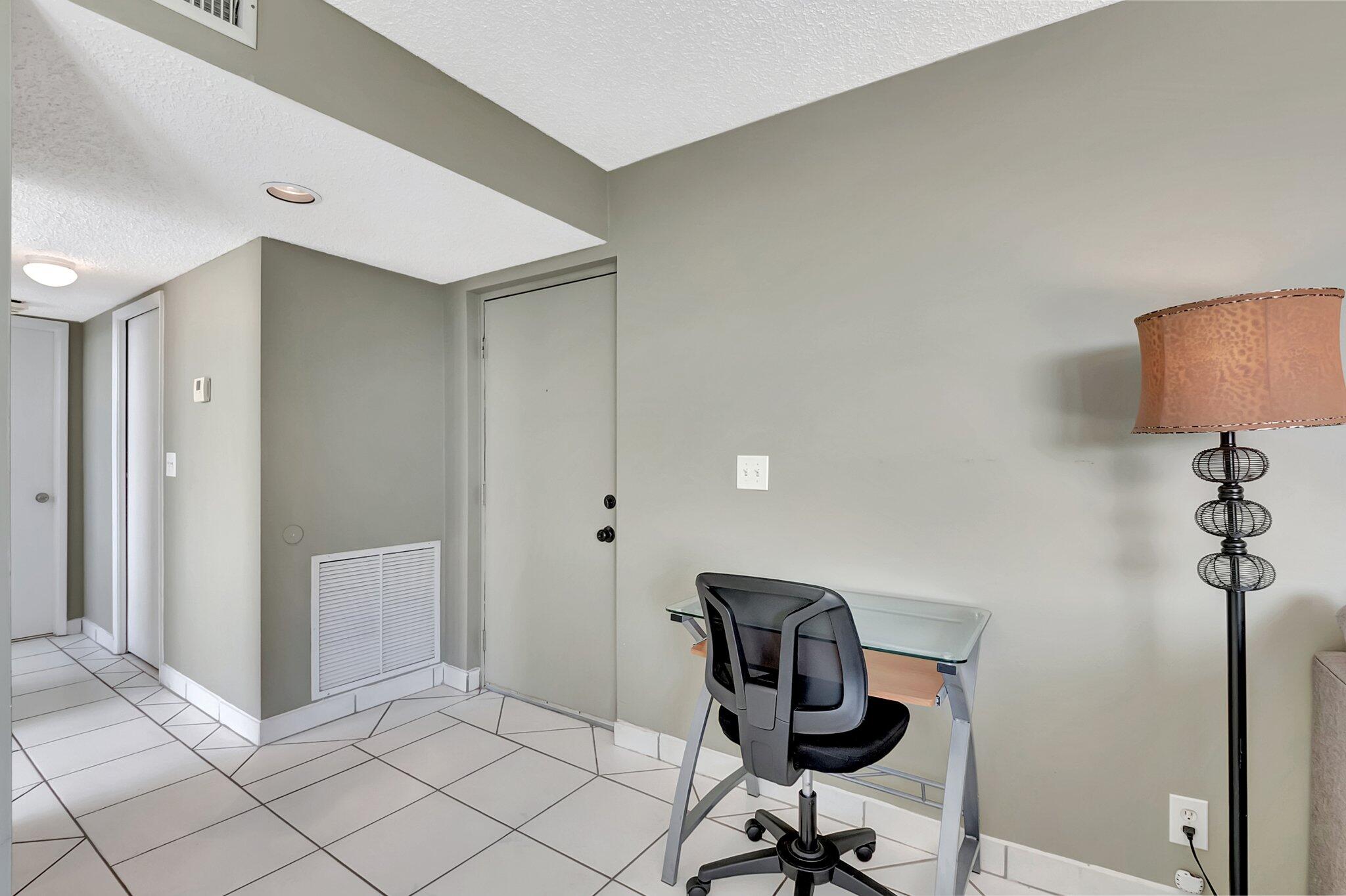 825 Egret Circle, 511, Delray Beach Unit: 511