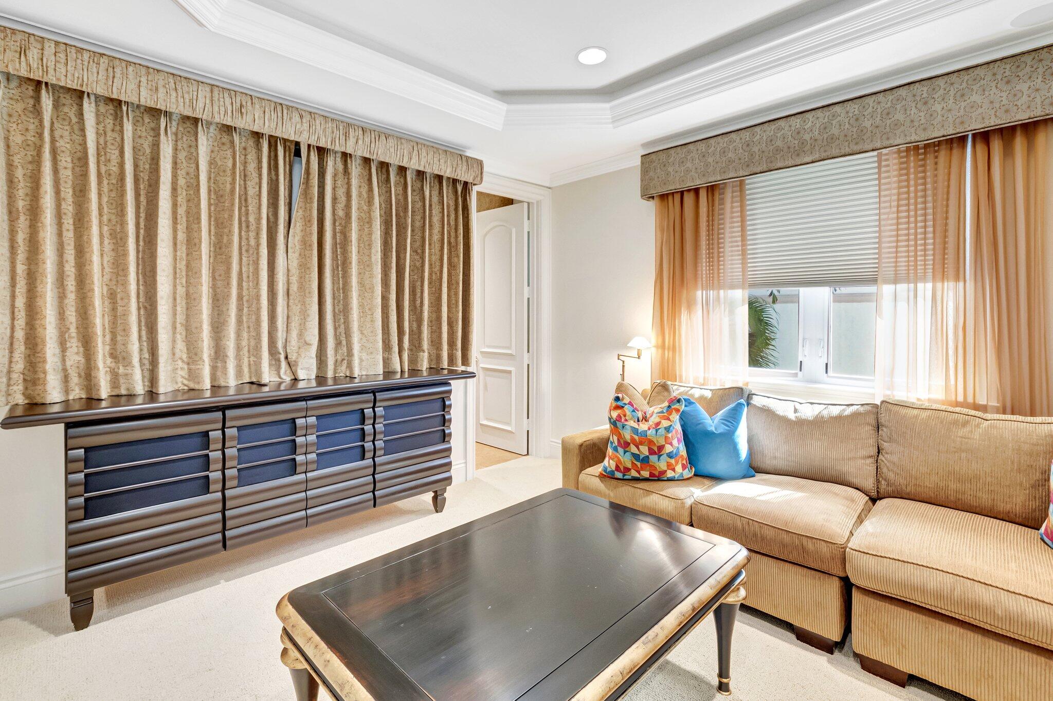 8417 Del Prado Drive