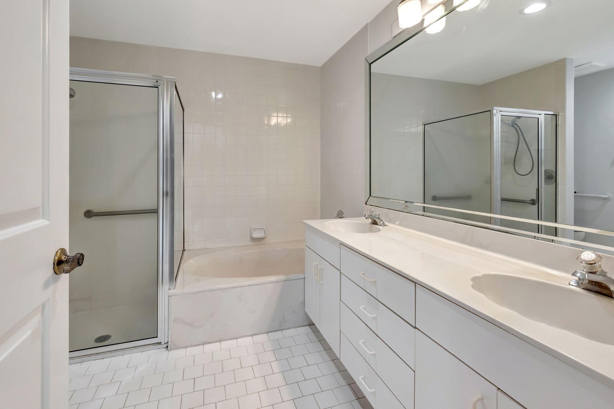 7857 Lexington Club Boulevard A