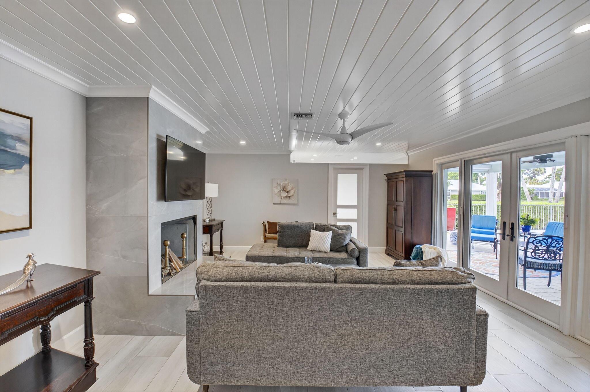 11949 Date Palm Drive