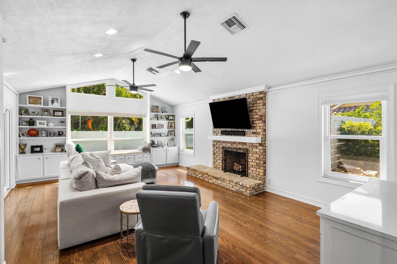 3200 Canterbury Drive