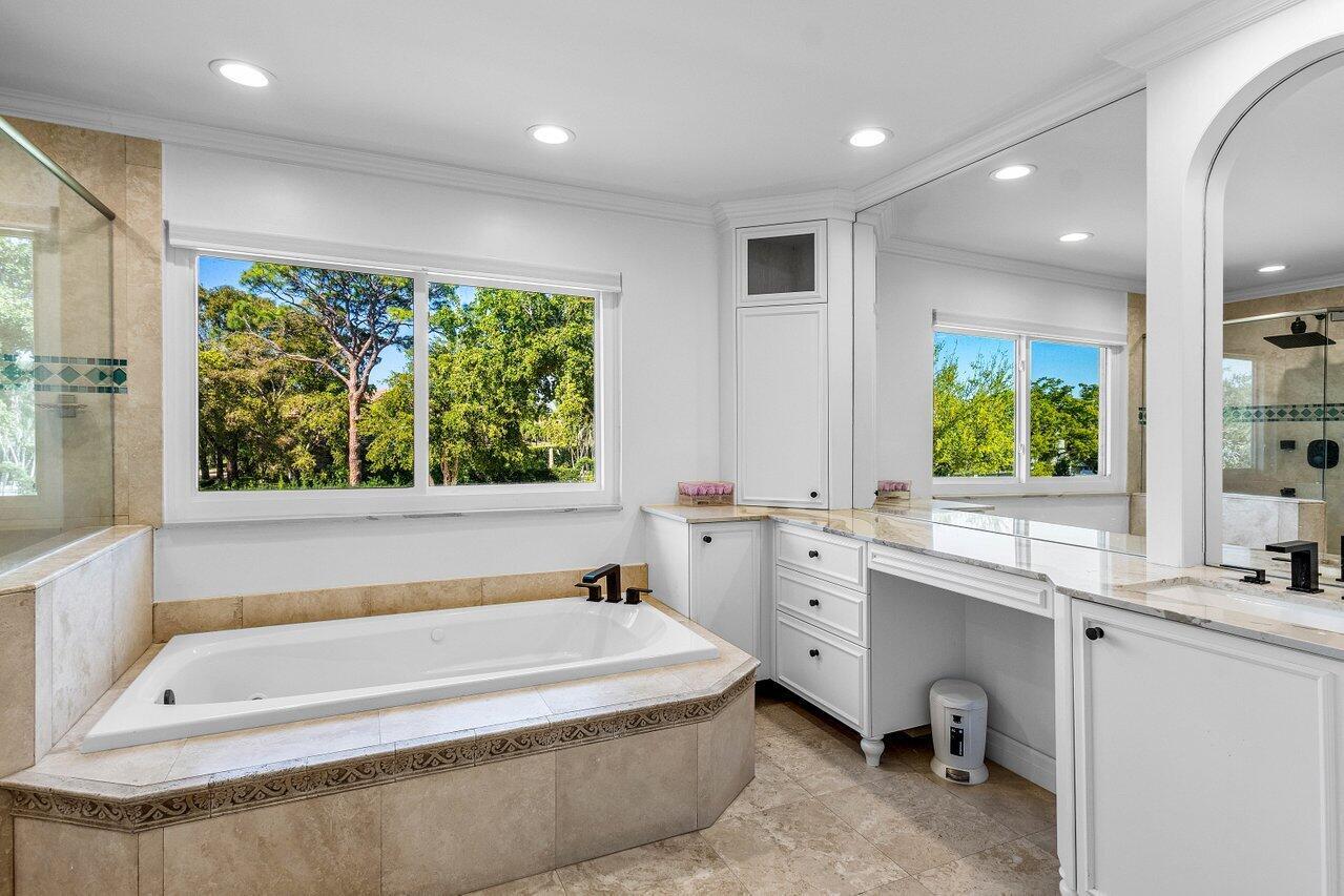 3200 Canterbury Drive