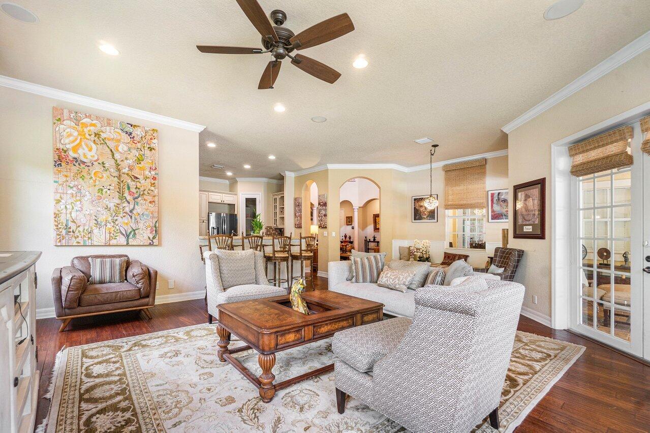 10509 Willow Oak Court