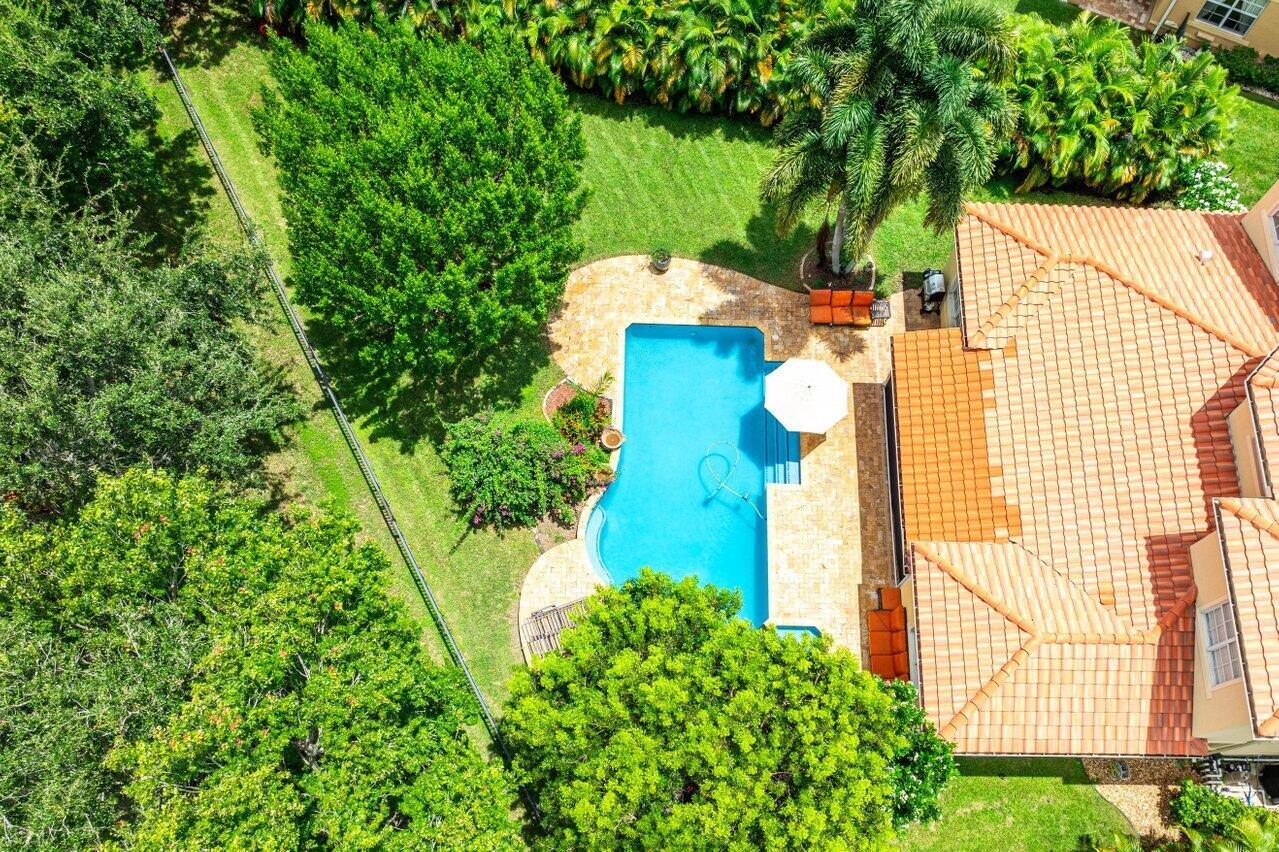 10509 Willow Oak Court