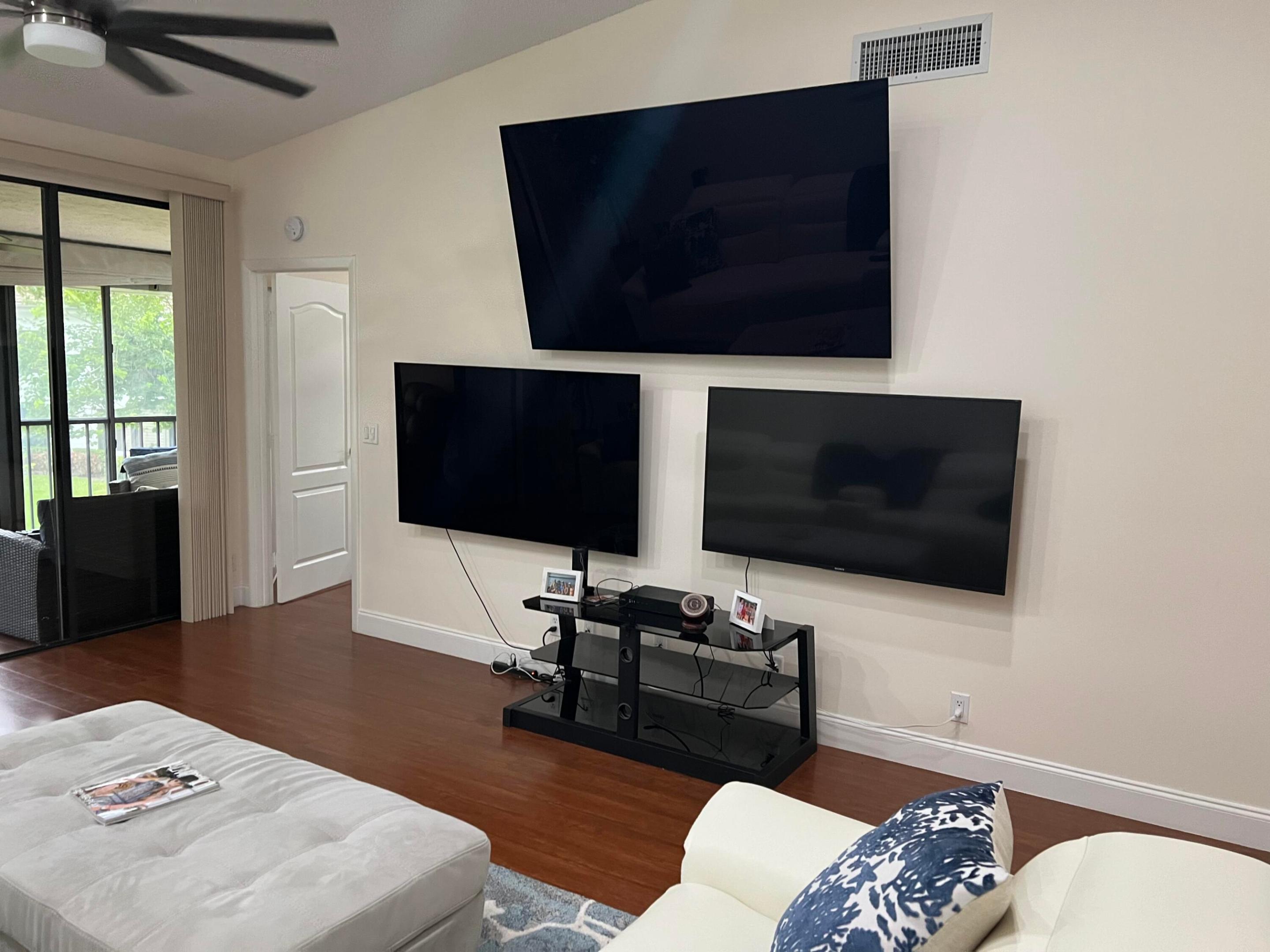 7599 Glendevon Lane 1507, Delray Beach Unit: 1507