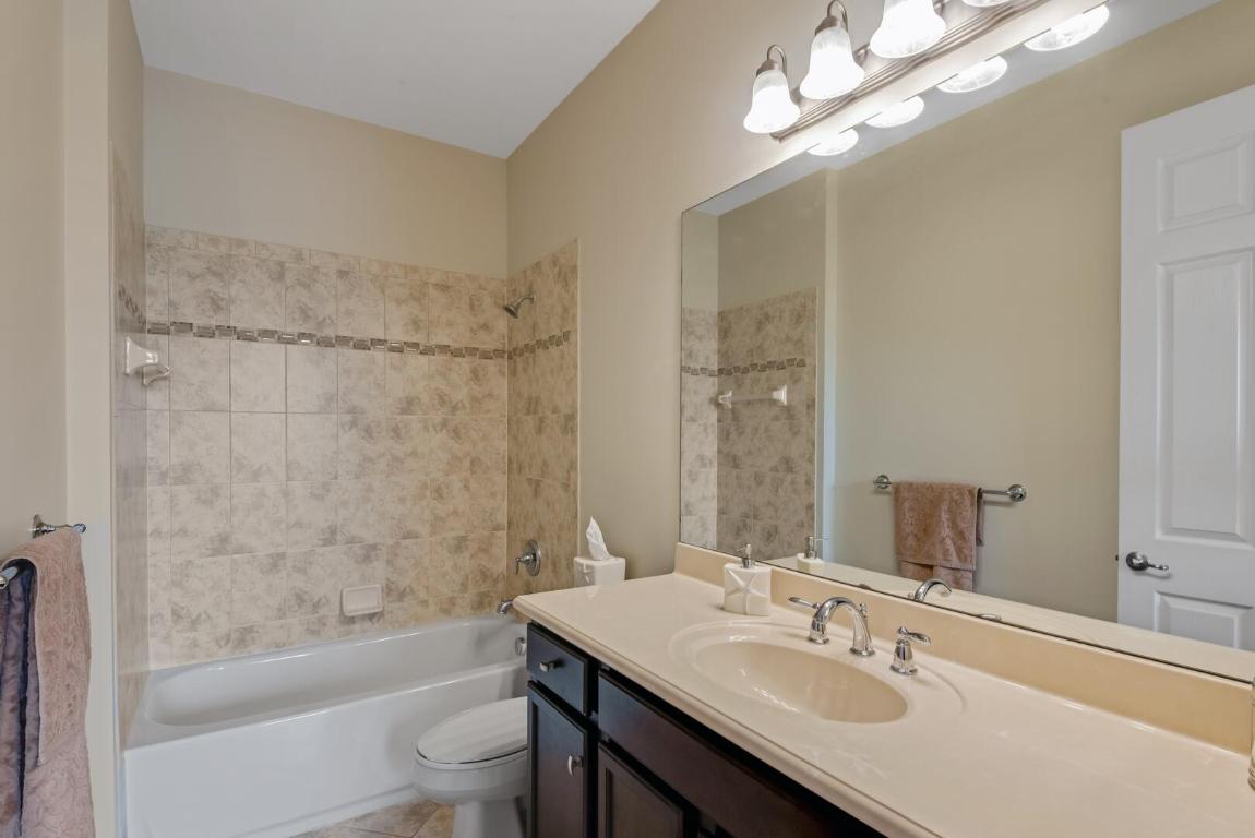 8472 Serena Creek Avenue, Boynton Beach