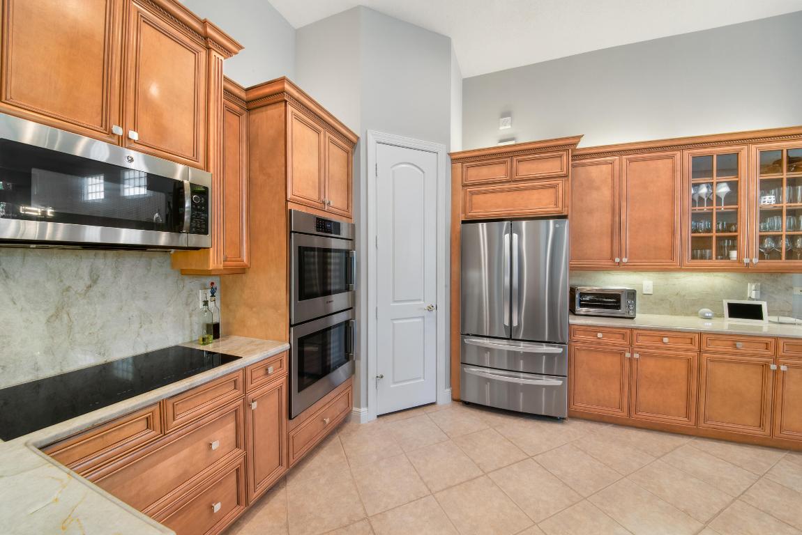 8179 Valhalla Drive, Delray Beach