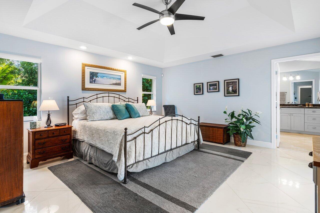 10751 Avenida Santa Ana