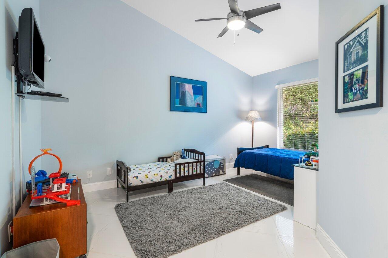 10751 Avenida Santa Ana