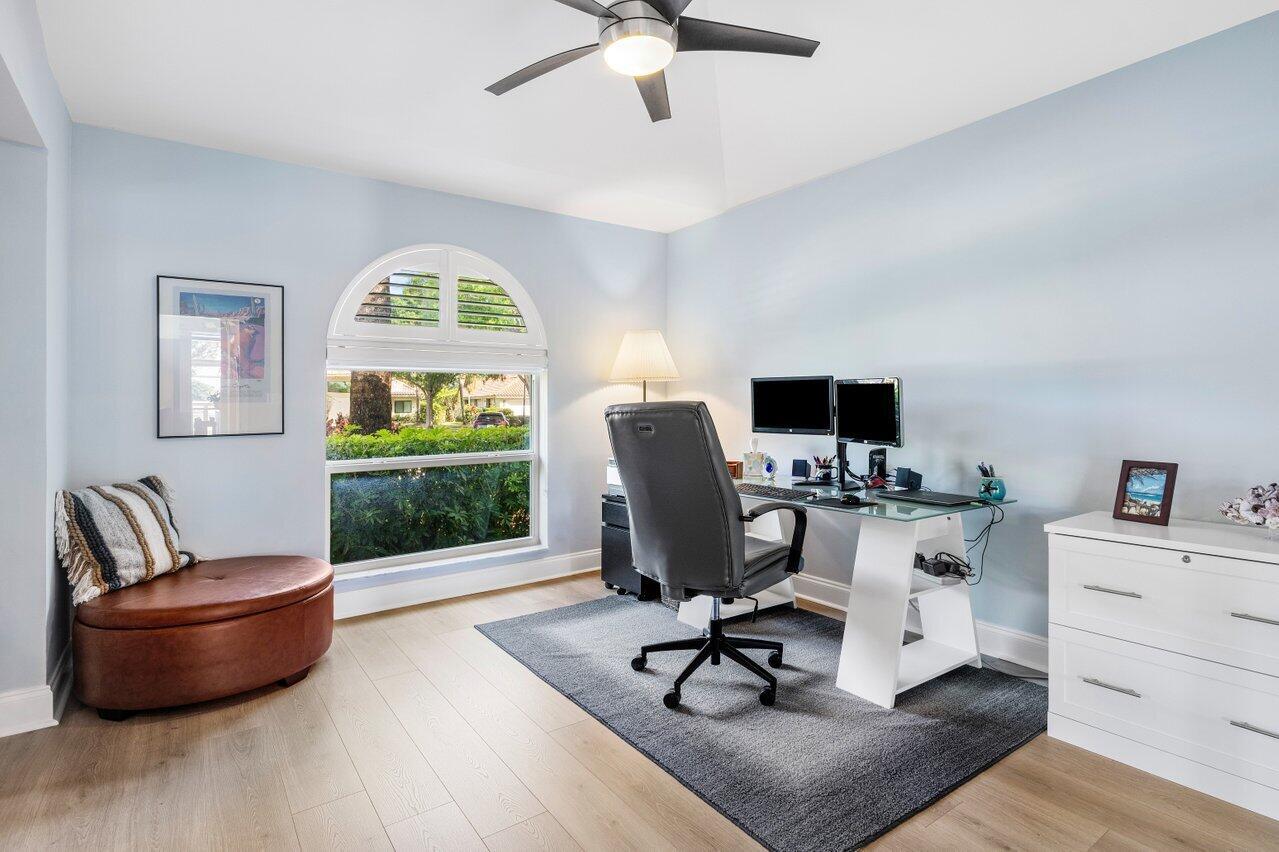 10751 Avenida Santa Ana