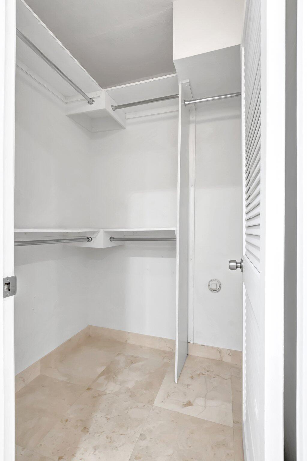 1000 E Camino Real 1a, Boca Raton Unit: 1a