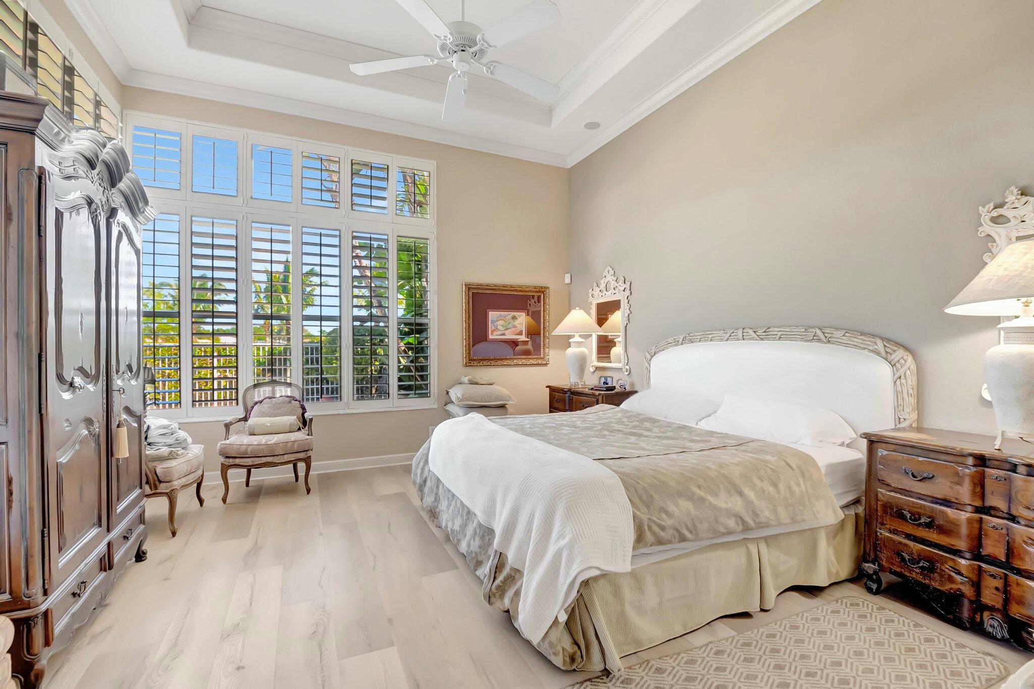 7946 Villa D Este Way