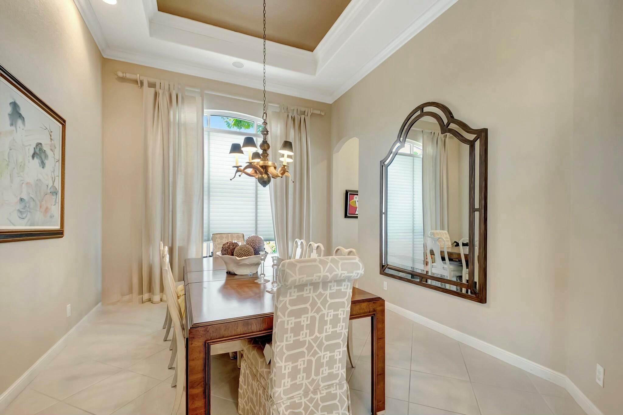 7946 Villa D Este Way