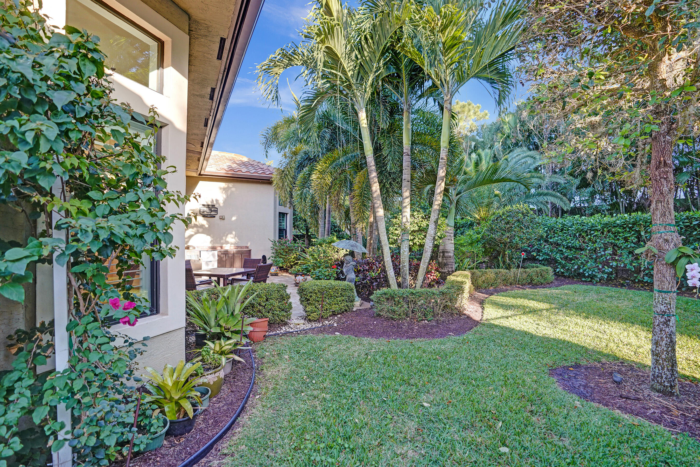 8879 Sydney Harbor Circle