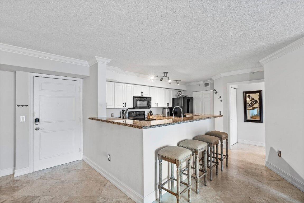 3606 S Ocean Boulevard 906, Highland Beach Unit: 906