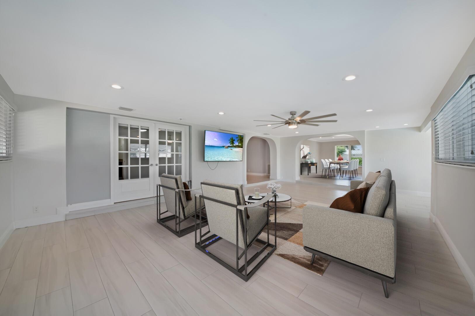 2724 NE 10th Street