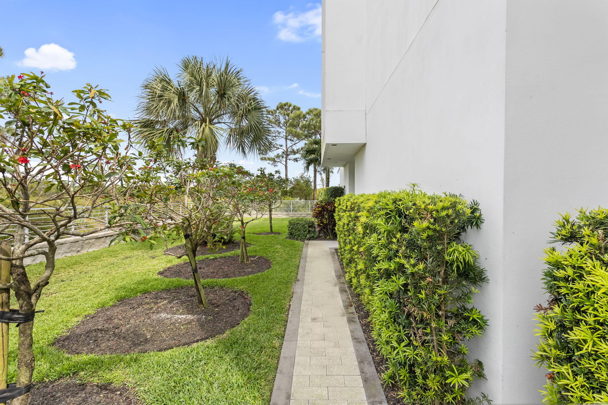 4240 NW 17th Avenue