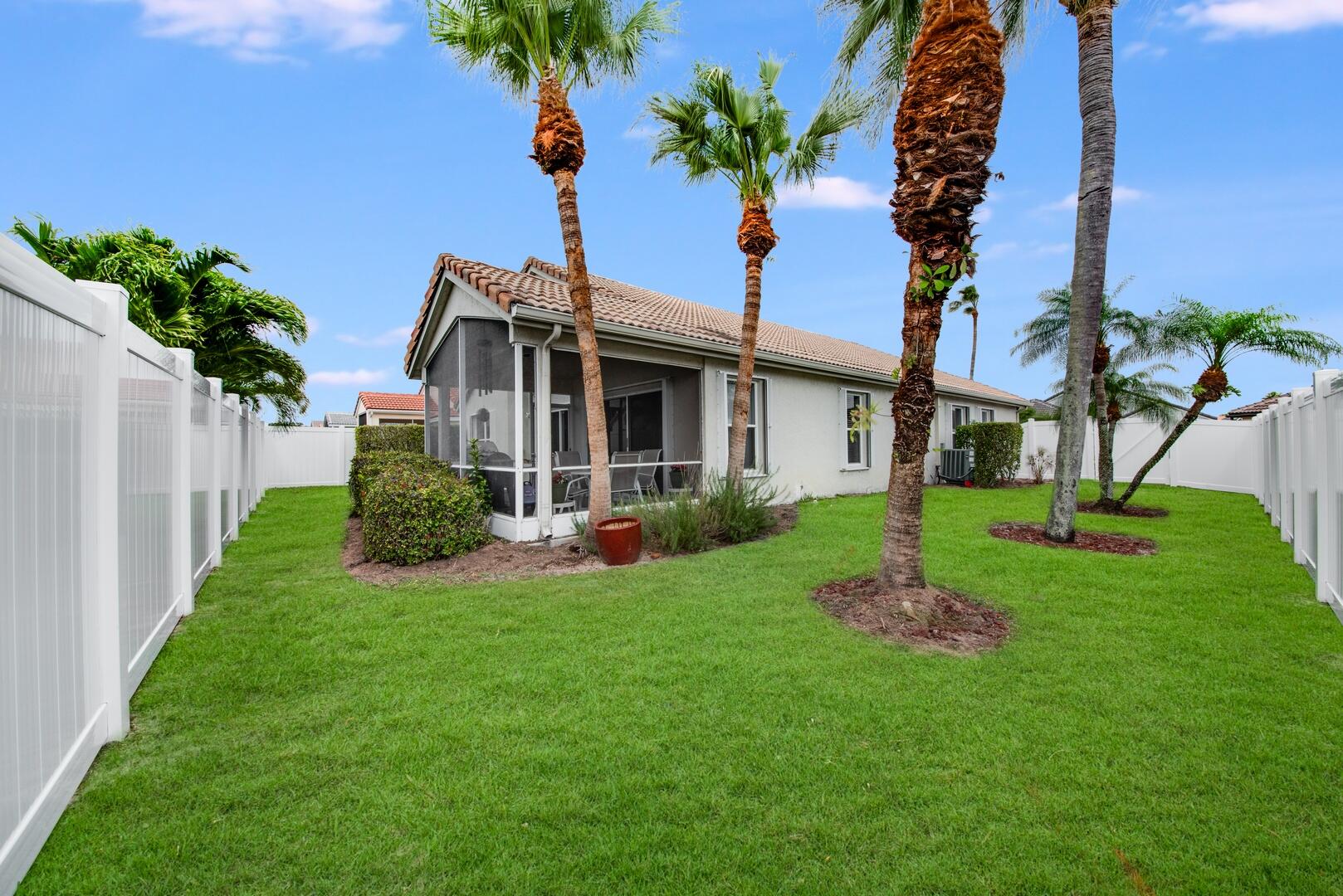 7710 N Great Glen Circle, Delray Beach