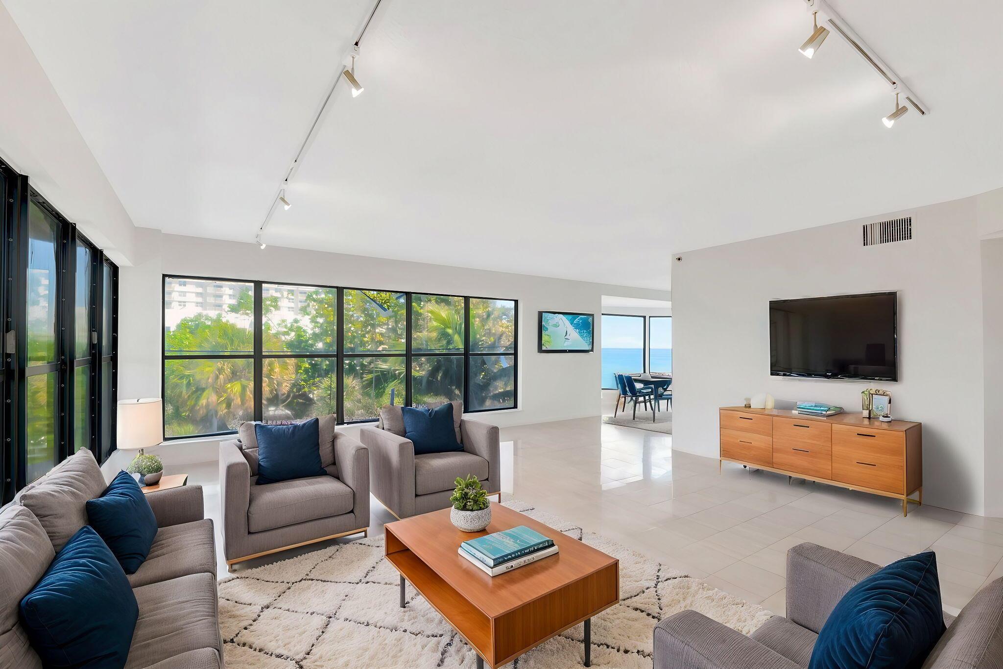 4605 S Ocean Boulevard 4c