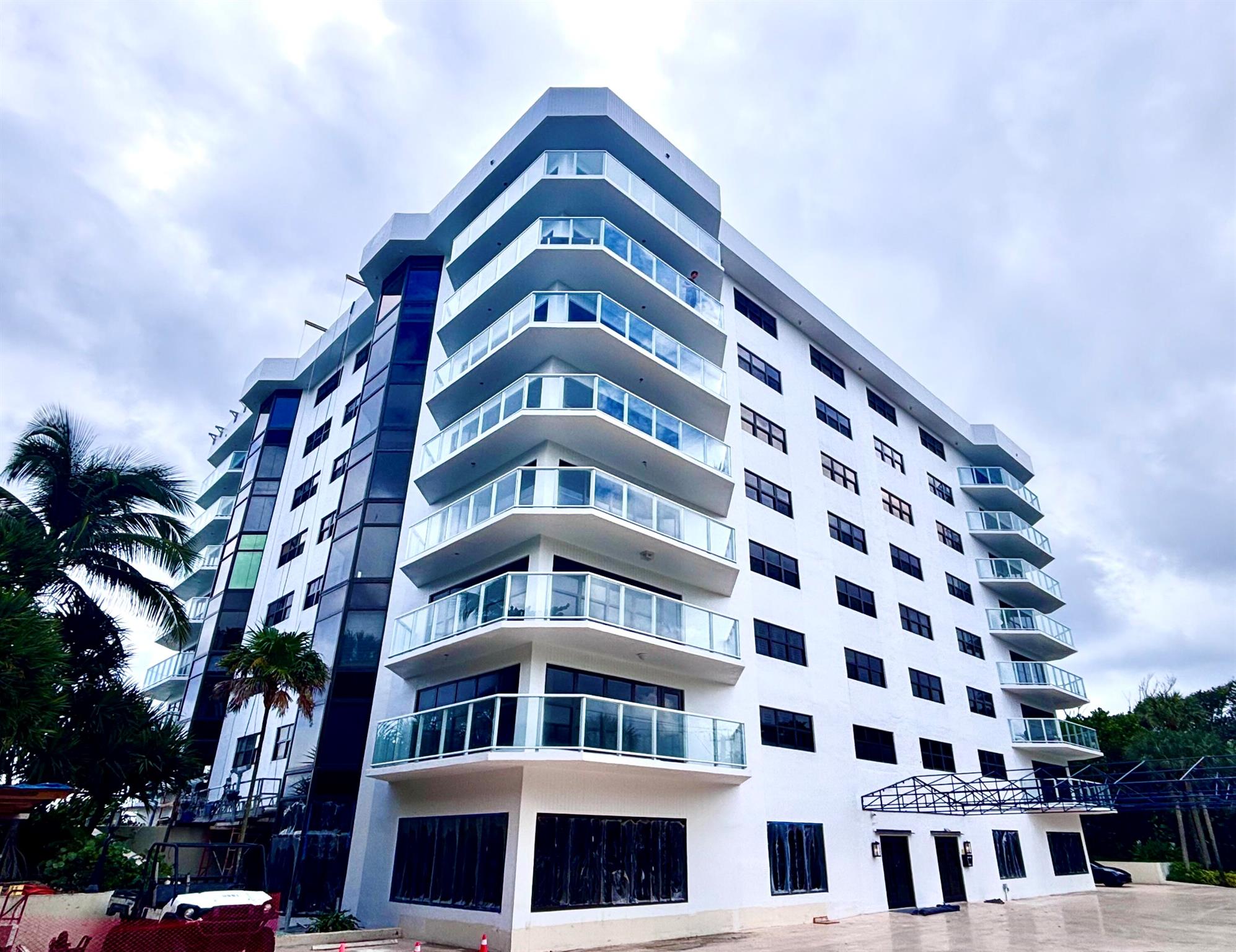 4605 S Ocean Boulevard 4c