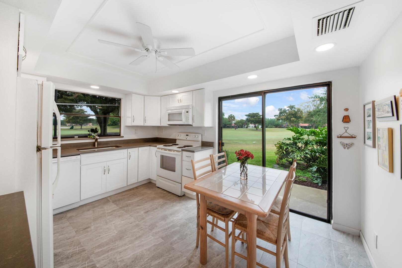 5629 Lakeview Mews Court