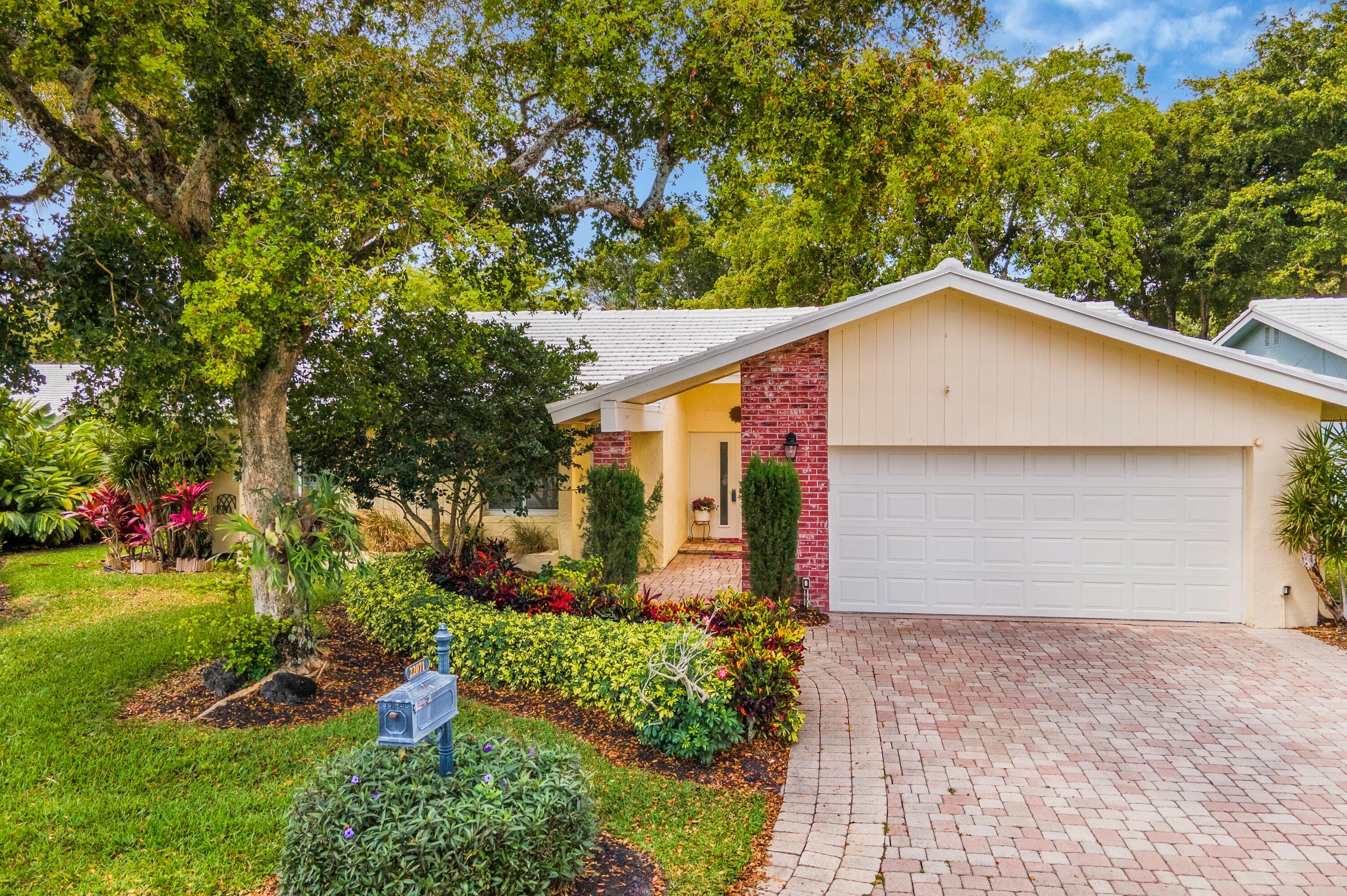 22071 Brentwood Circle, Boca Raton