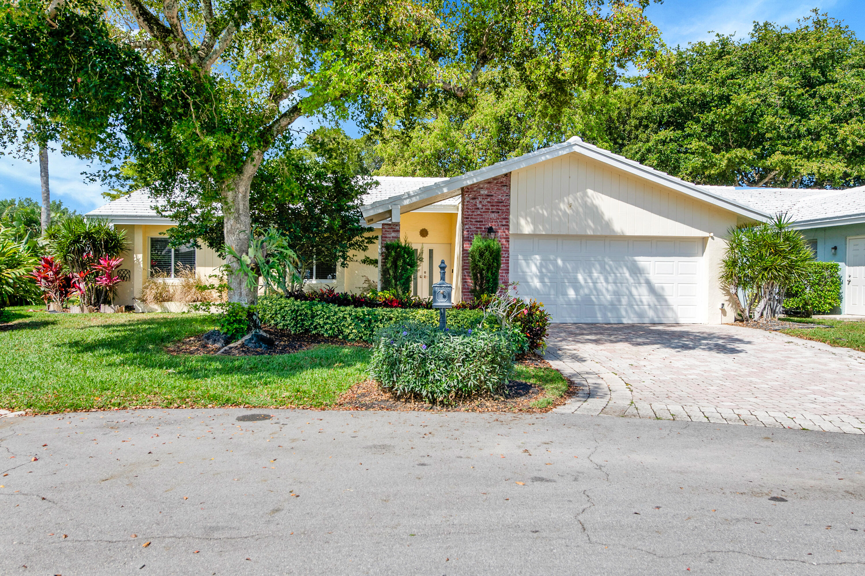 22071 Brentwood Circle, Boca Raton