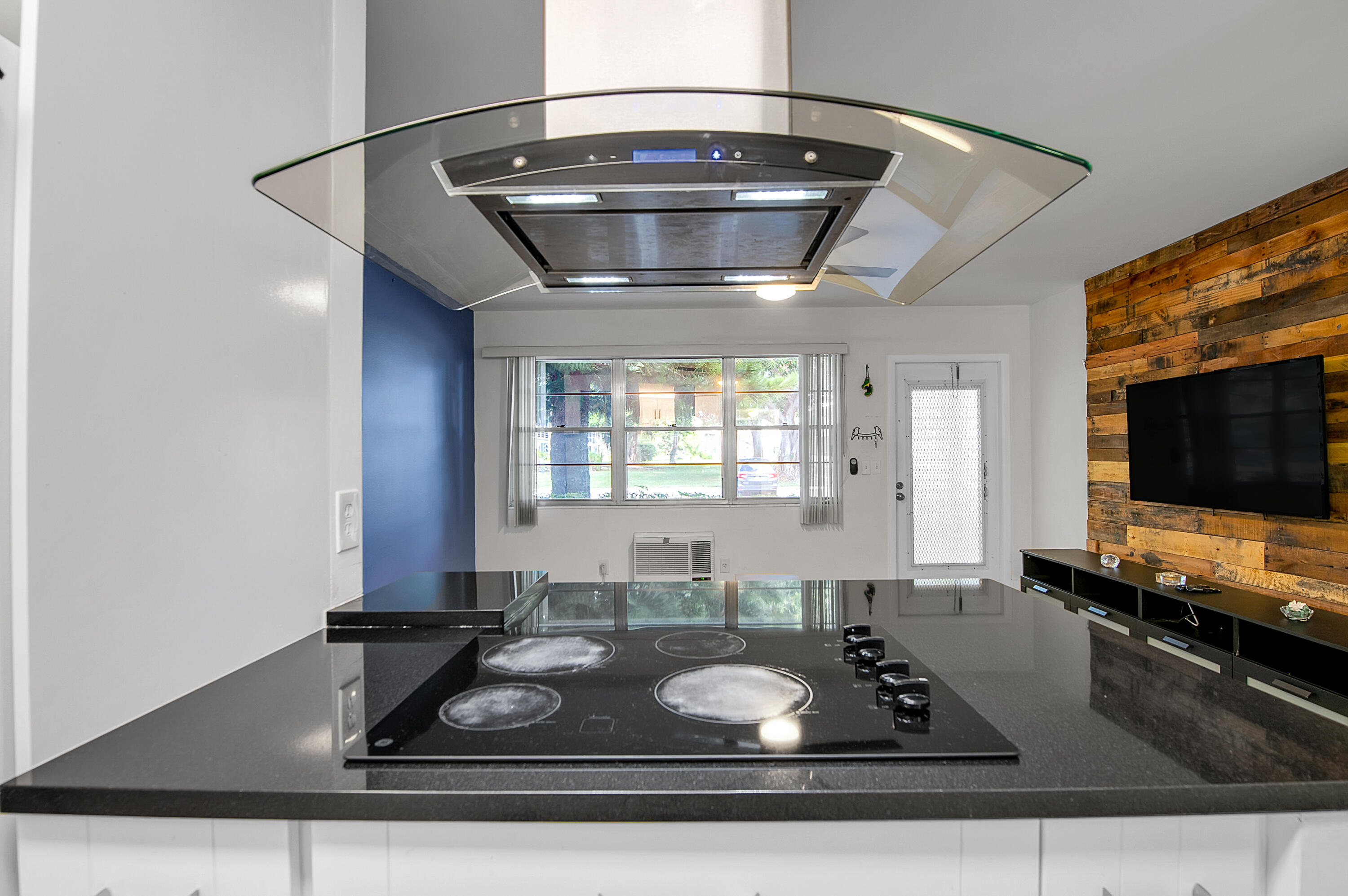 310 Tilford O 310, Deerfield Beach Unit: 310