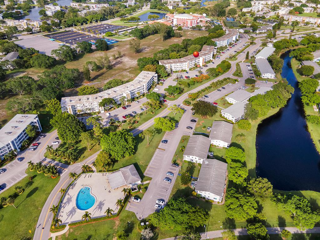 310 Tilford O 310, Deerfield Beach Unit: 310