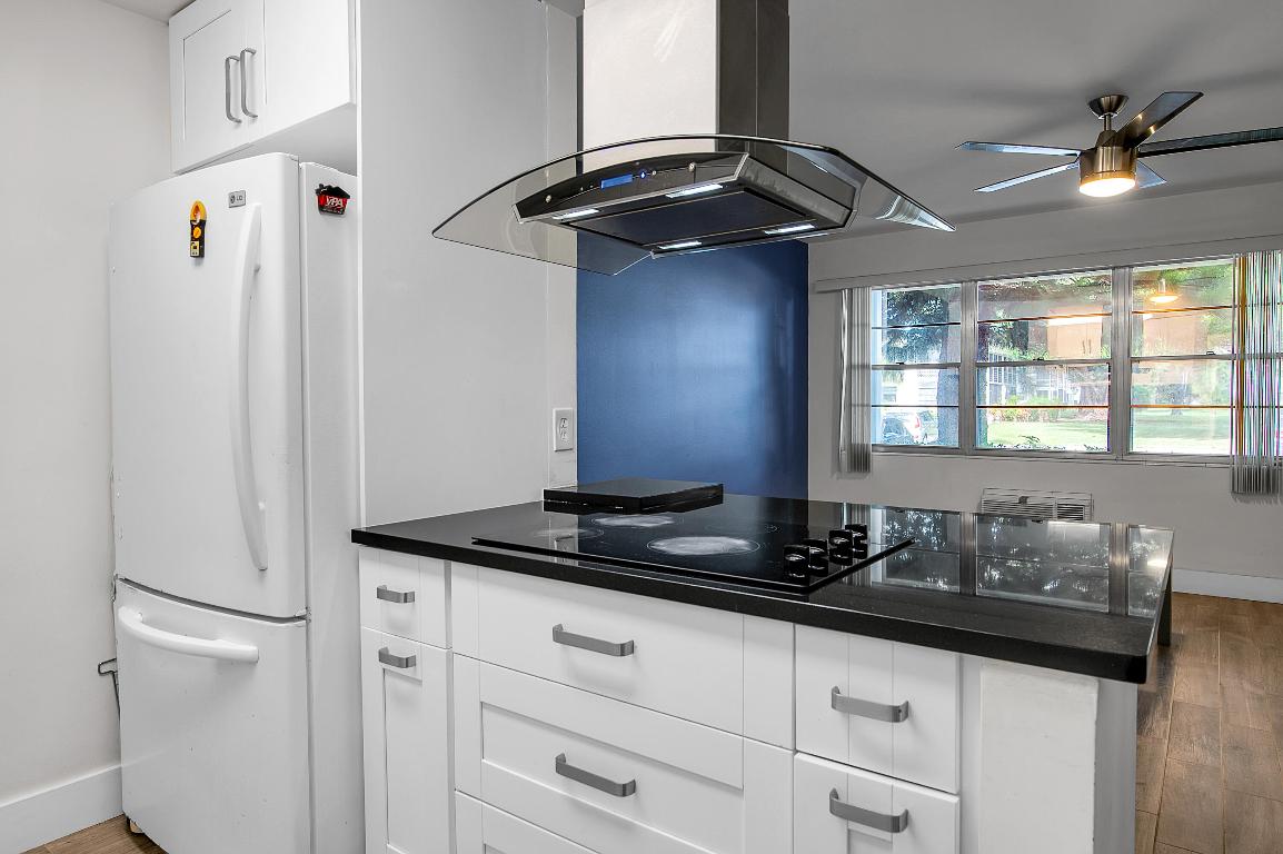 310 Tilford O 310, Deerfield Beach Unit: 310