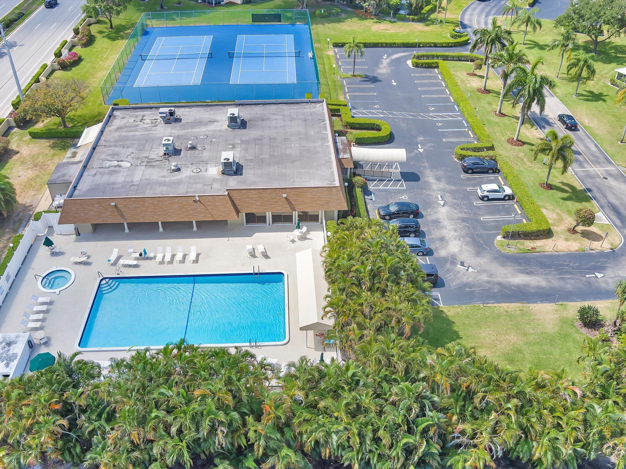 1541 NW 20th Avenue 101