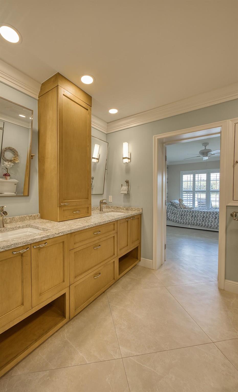 302 Cedar Key Circle