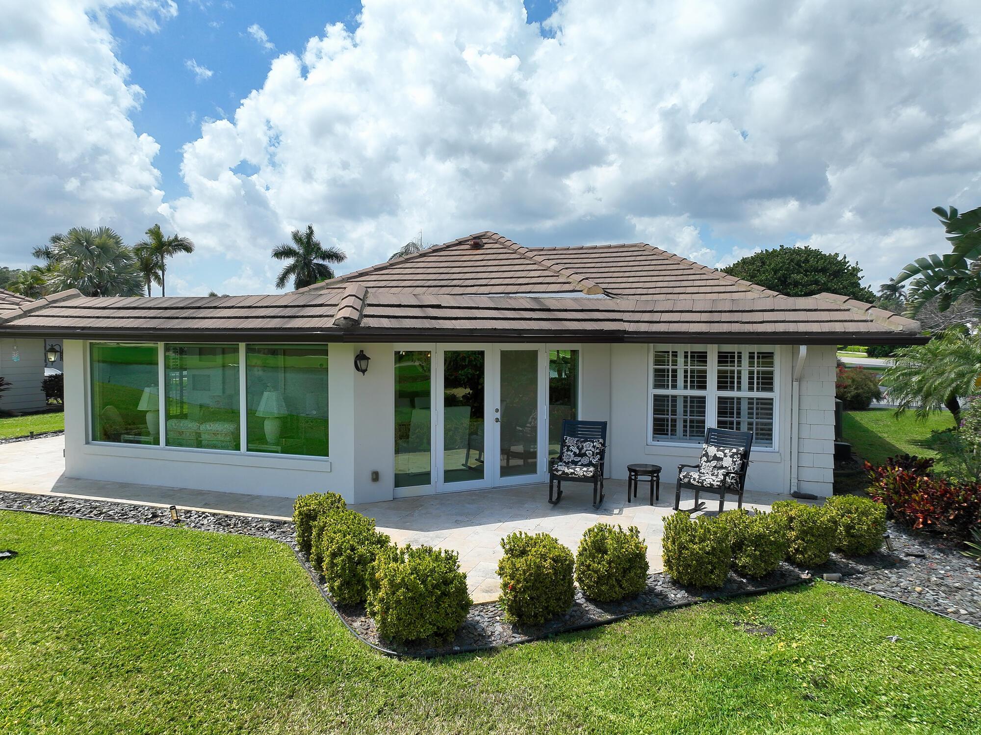 302 Cedar Key Circle