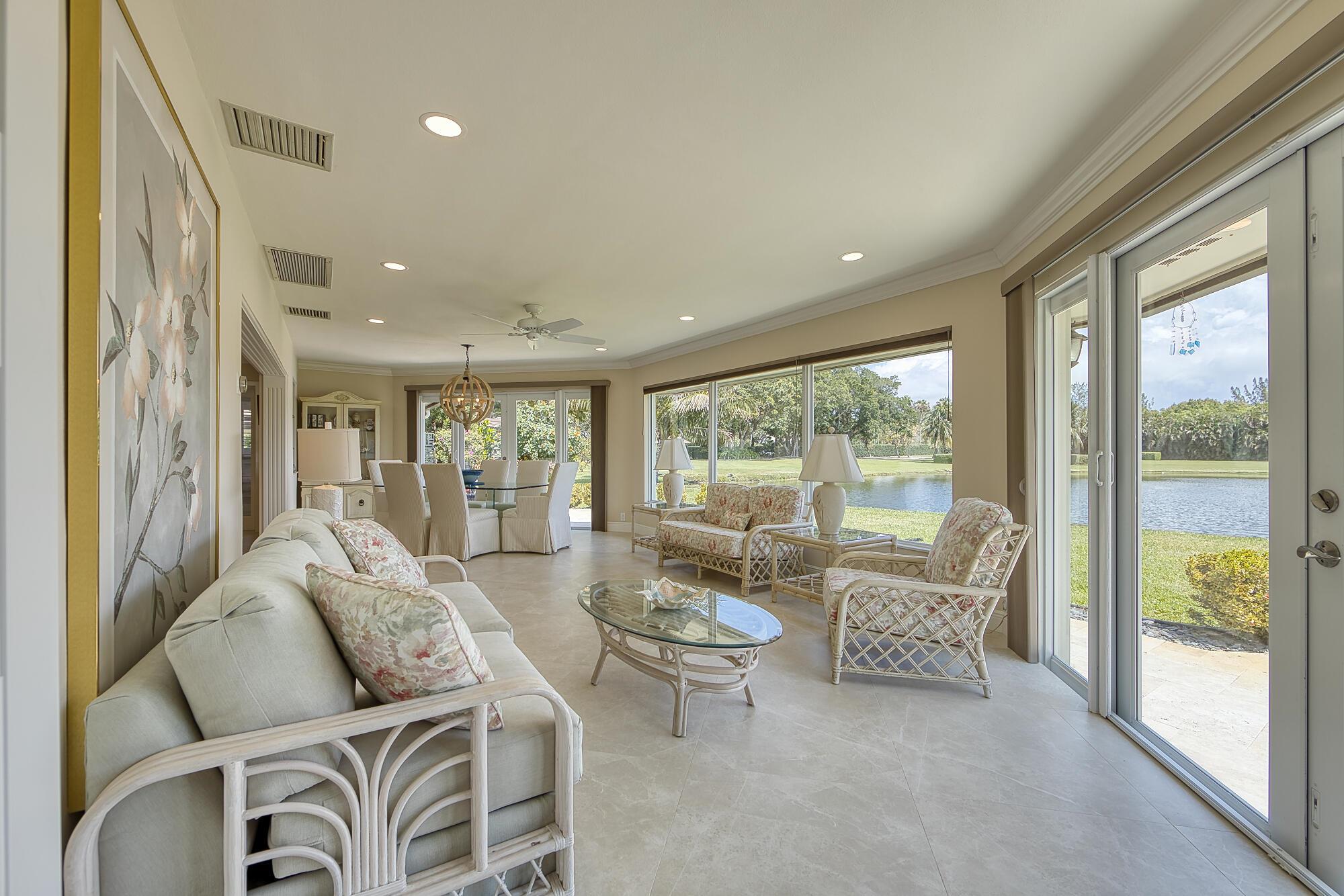 302 Cedar Key Circle