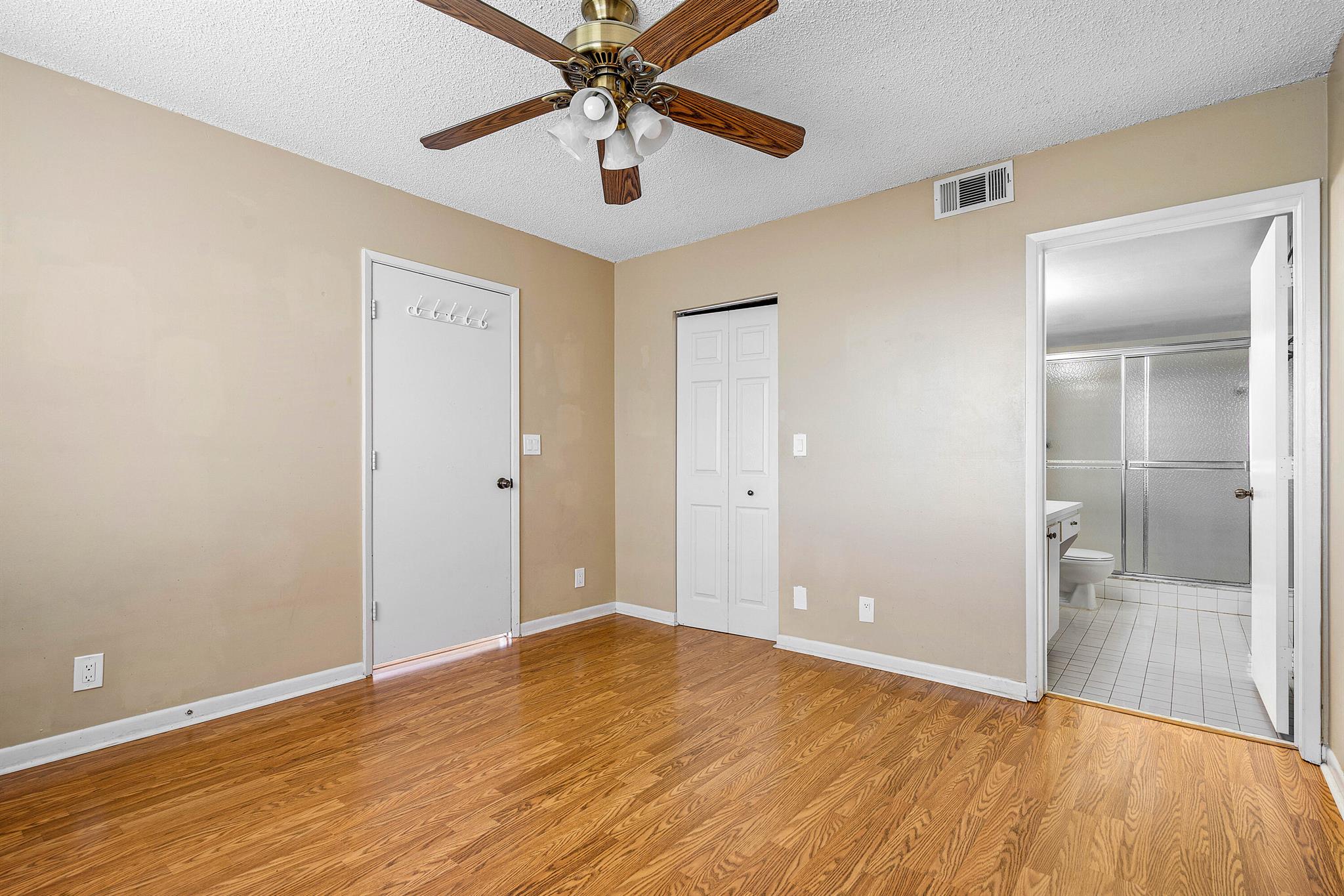 2230 N Cypress Bend Drive 405